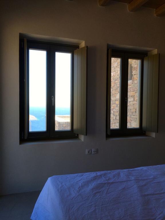 Deep Blue Villas, Serifos * Sotiras
